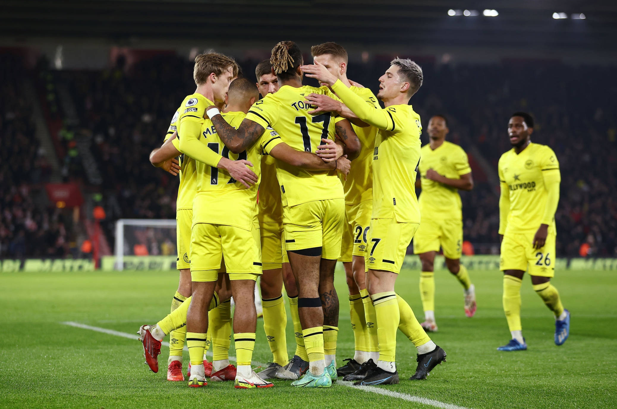 与当地中小 与当地中小